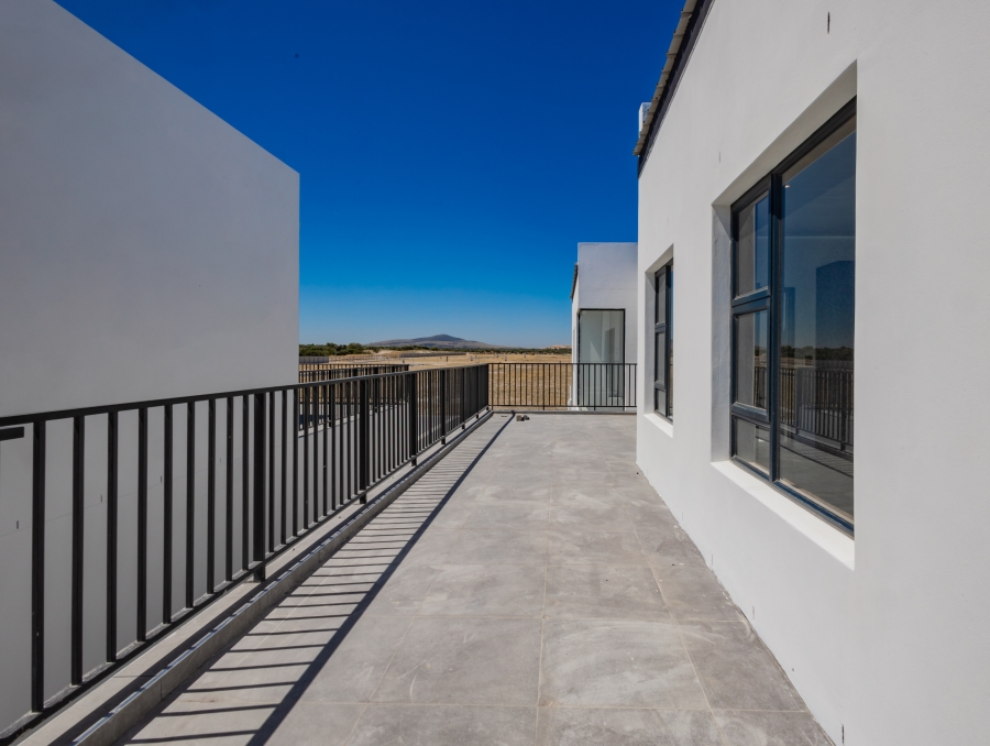 4 Bedroom Property for Sale in Sandown Western Cape